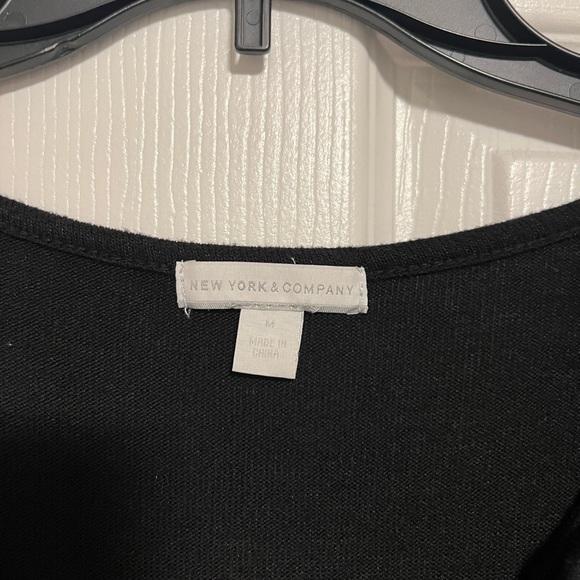 NWOT Black open shoulder long sleeve dress - Picture 2 of 5